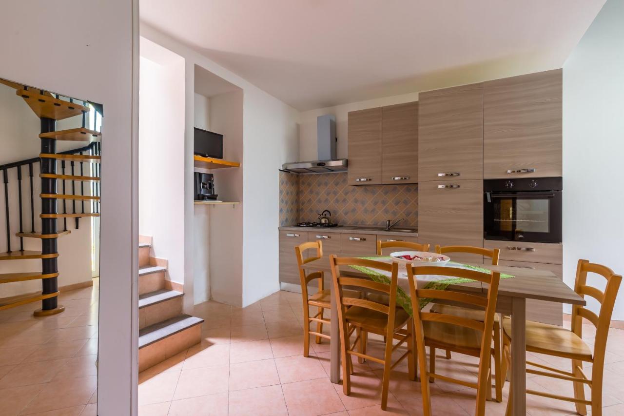 La Terrazza Sul Giardino Apartman Procida Kültér fotó
