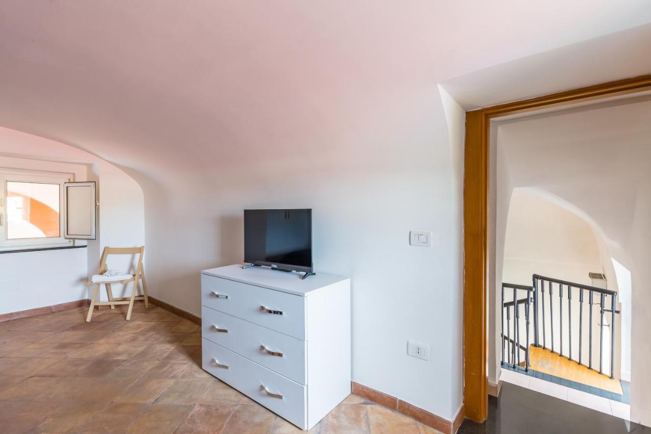 La Terrazza Sul Giardino Apartman Procida Kültér fotó