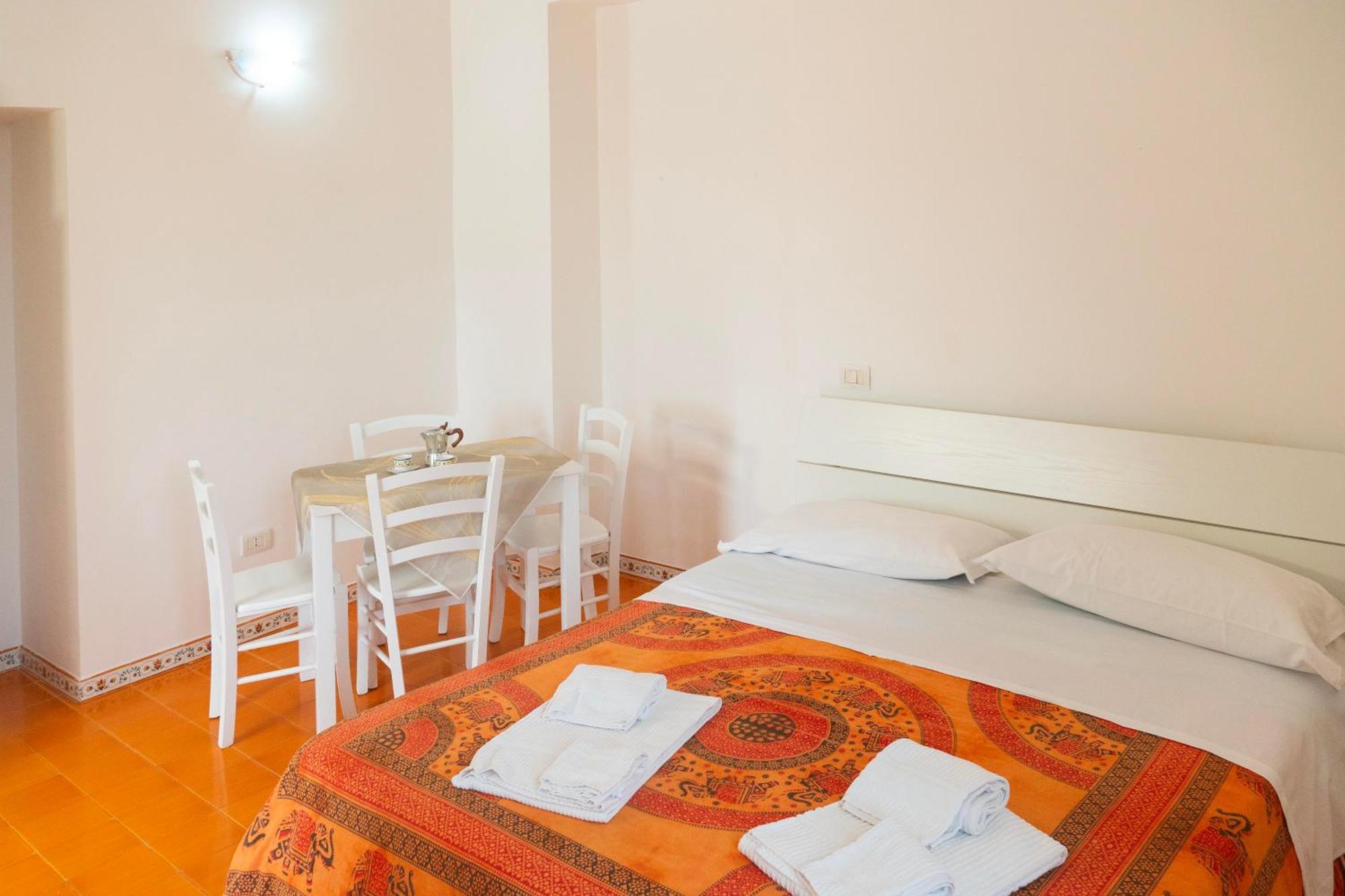 La Terrazza Sul Giardino Apartman Procida Kültér fotó