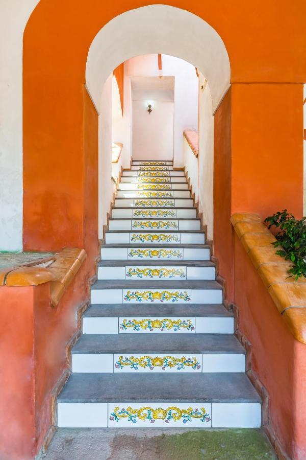 La Terrazza Sul Giardino Apartman Procida Kültér fotó
